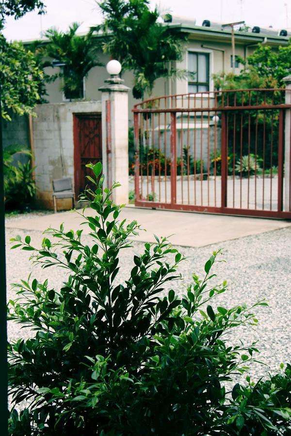 Citi Serviced Apartments & Motel - Lagatoi Place Port Moresby Exterior photo